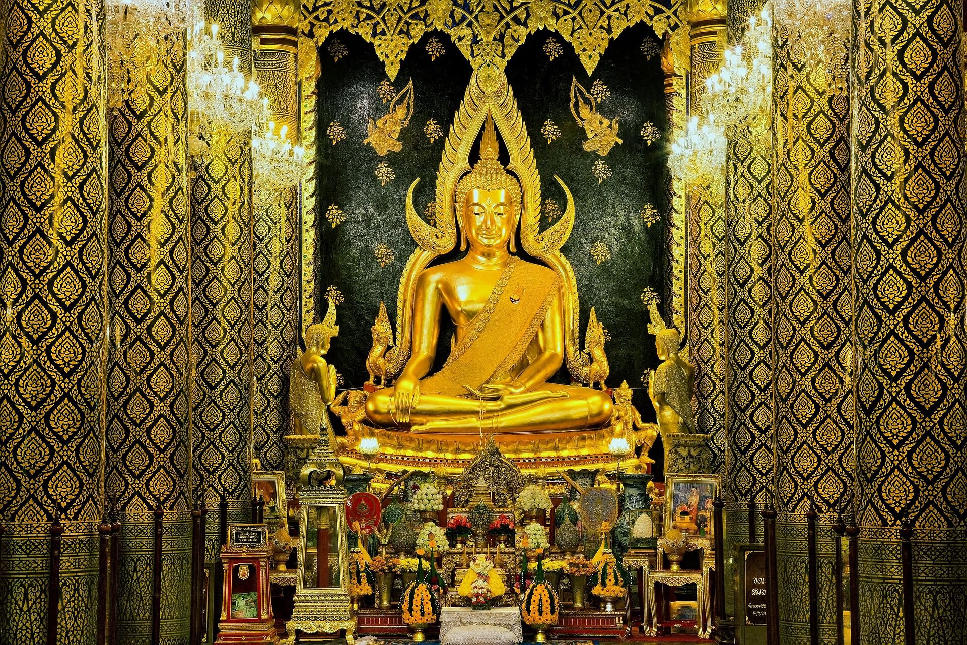 Experience Phitsanulok’s culture with guided tours